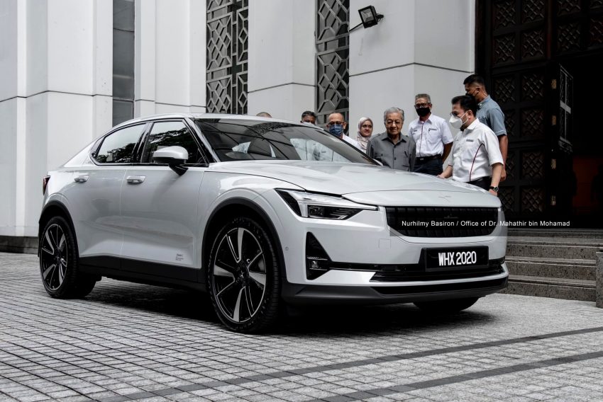 前首相敦马哈迪试驾 Polestar 2！盼宝腾也能生产电动车 203709