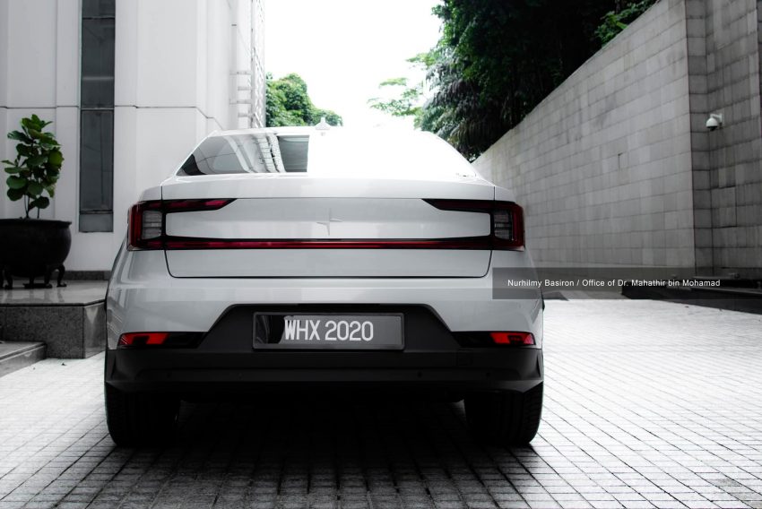 前首相敦马哈迪试驾 Polestar 2！盼宝腾也能生产电动车 203701