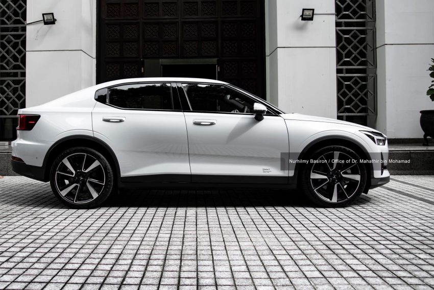前首相敦马哈迪试驾 Polestar 2！盼宝腾也能生产电动车 203702
