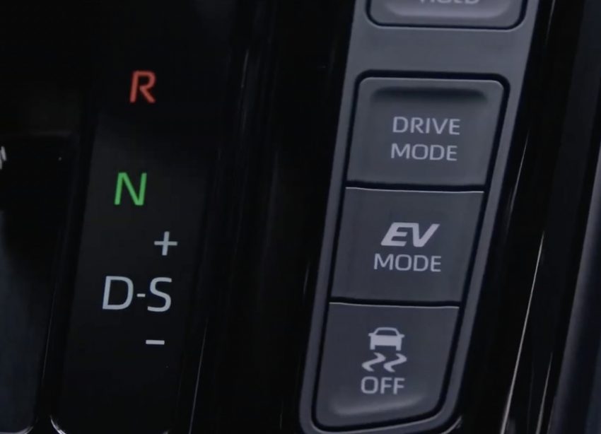 总代理称明年引入另一款Hybrid车型, 是 Toyota Innova ? 203214