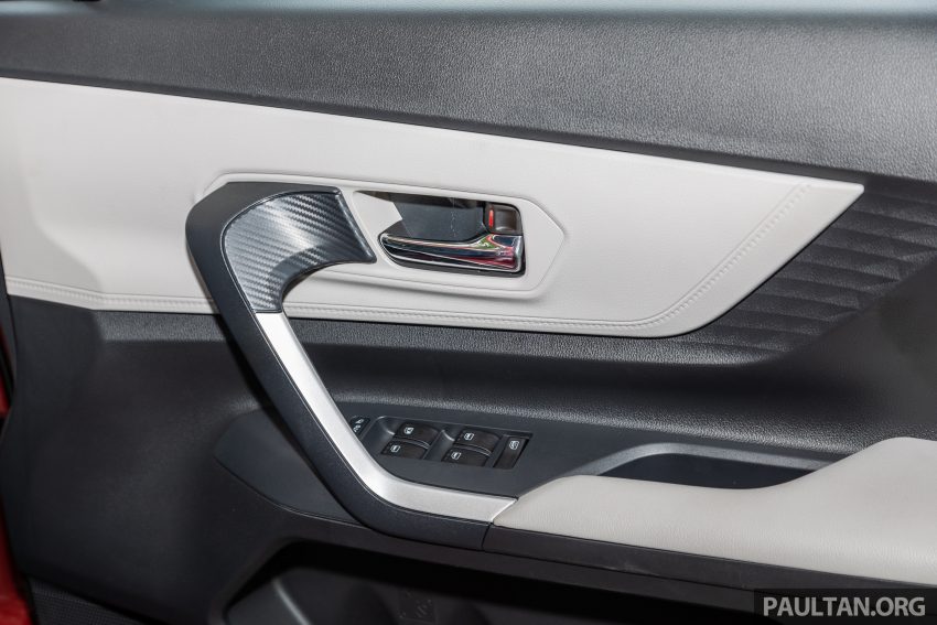 新车试驾: 2022 Toyota Veloz 1.5, 多2万车价值得你考虑? 206885
