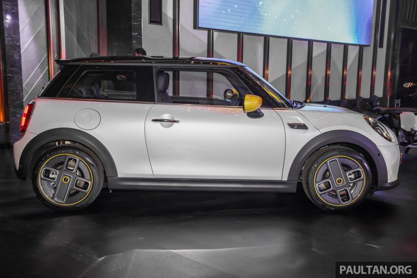 2023 MINI Cooper SE EV追加新的白色选择, 要价19.9万 205443