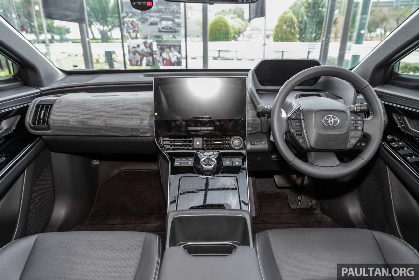 Toyota bZ4X 跨界电动车本地现身！续航里程达500公里 205042