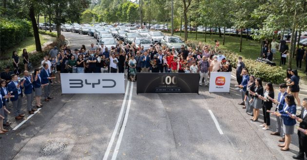 比亚迪 Atto 3 EV 完成本地首100辆新车交付, 售价15万起
