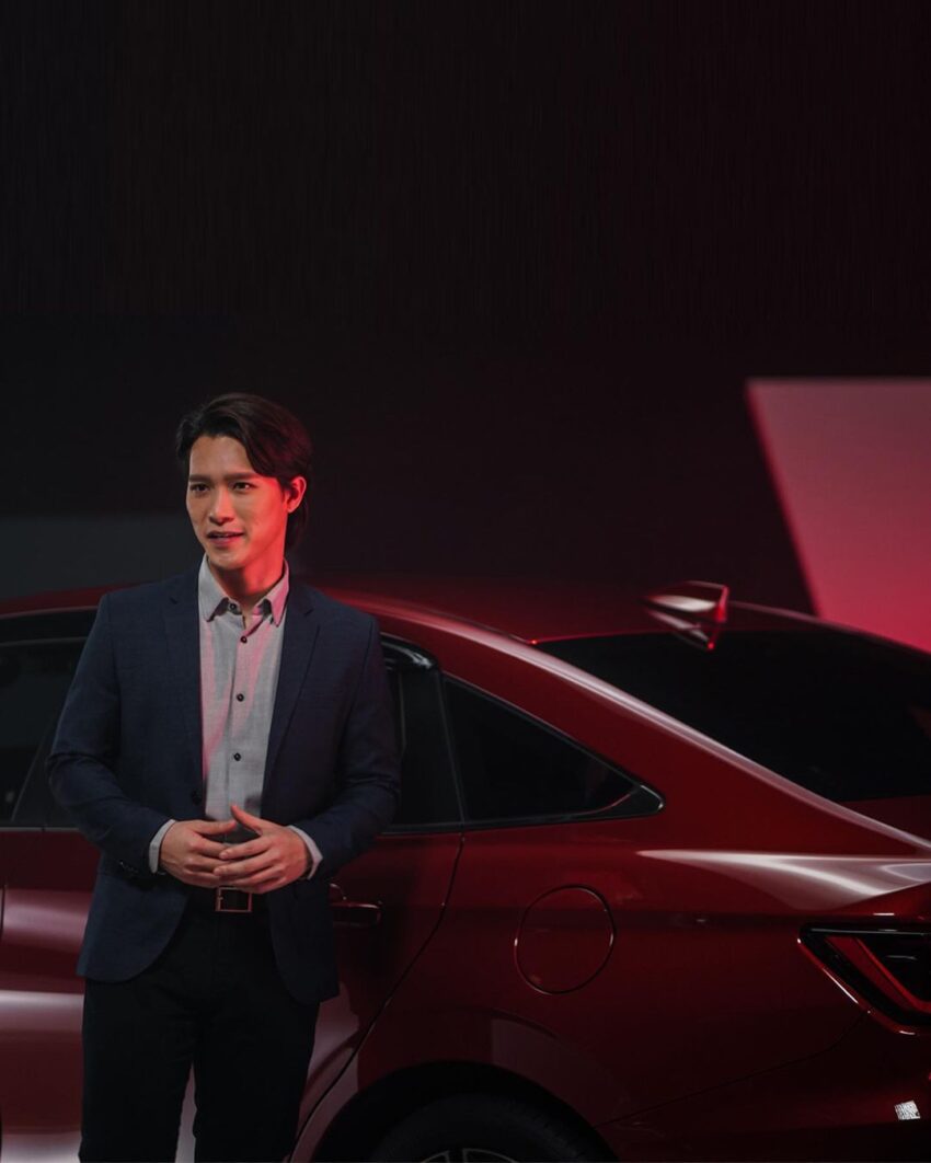 本地艺人李嘉恩释出 2023 Toyota Vios 预告，本周五发布 210005