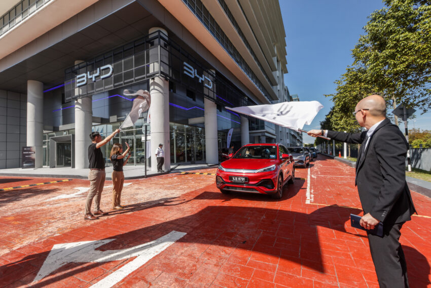 新车试驾: BYD Atto 3 增程版EV, 开起来很舒适且毫无压力 209781