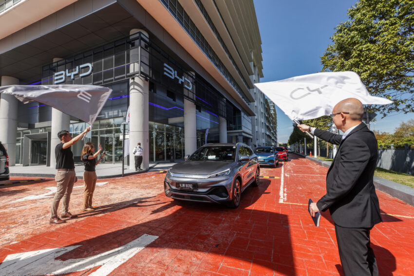 新车试驾: BYD Atto 3 增程版EV, 开起来很舒适且毫无压力 209783