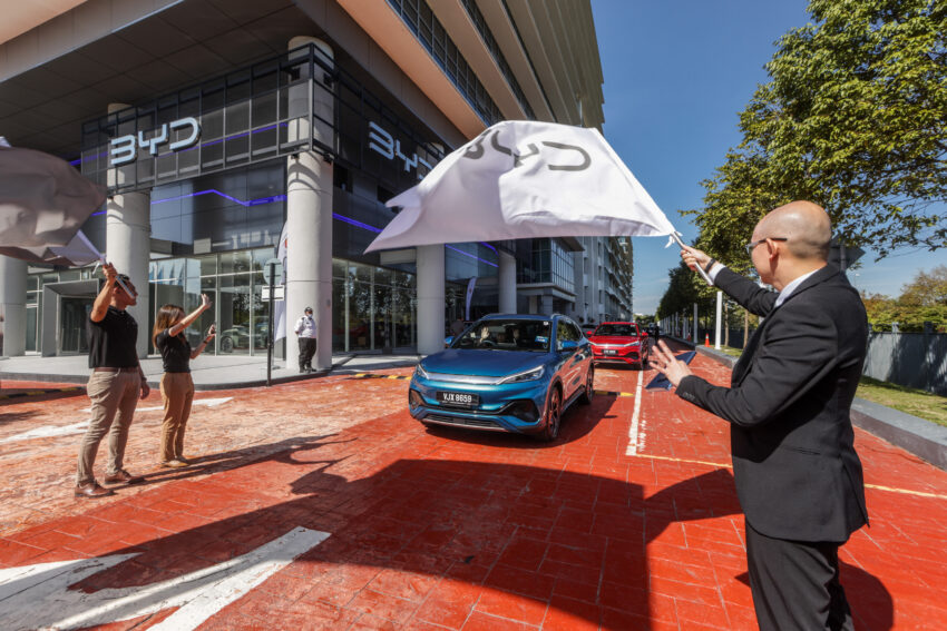 新车试驾: BYD Atto 3 增程版EV, 开起来很舒适且毫无压力 209784