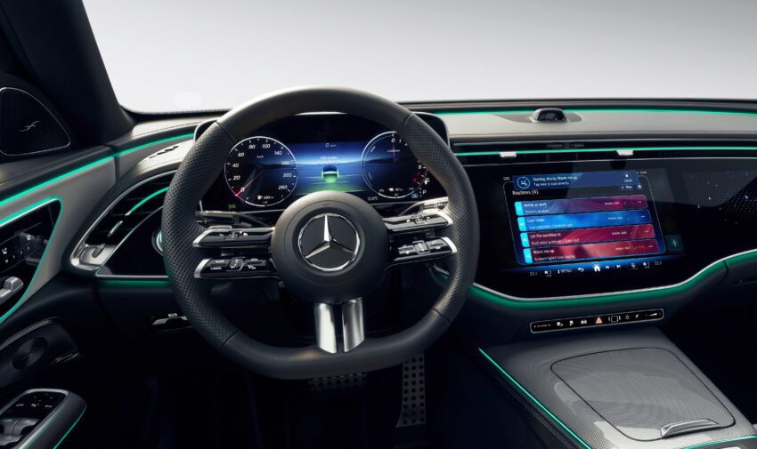 W214 Mercedes-Benz E-Class 内装照发布, 三大荧幕组成 210057