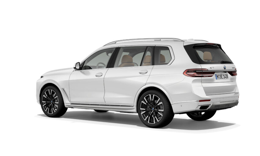 2023 BMW X7 xDrive40i 小改款本地上市, 全新双层式车头设计, 3.0L涡轮引擎+48V微型油电, 5.8秒破百, 售价65.5万 213012