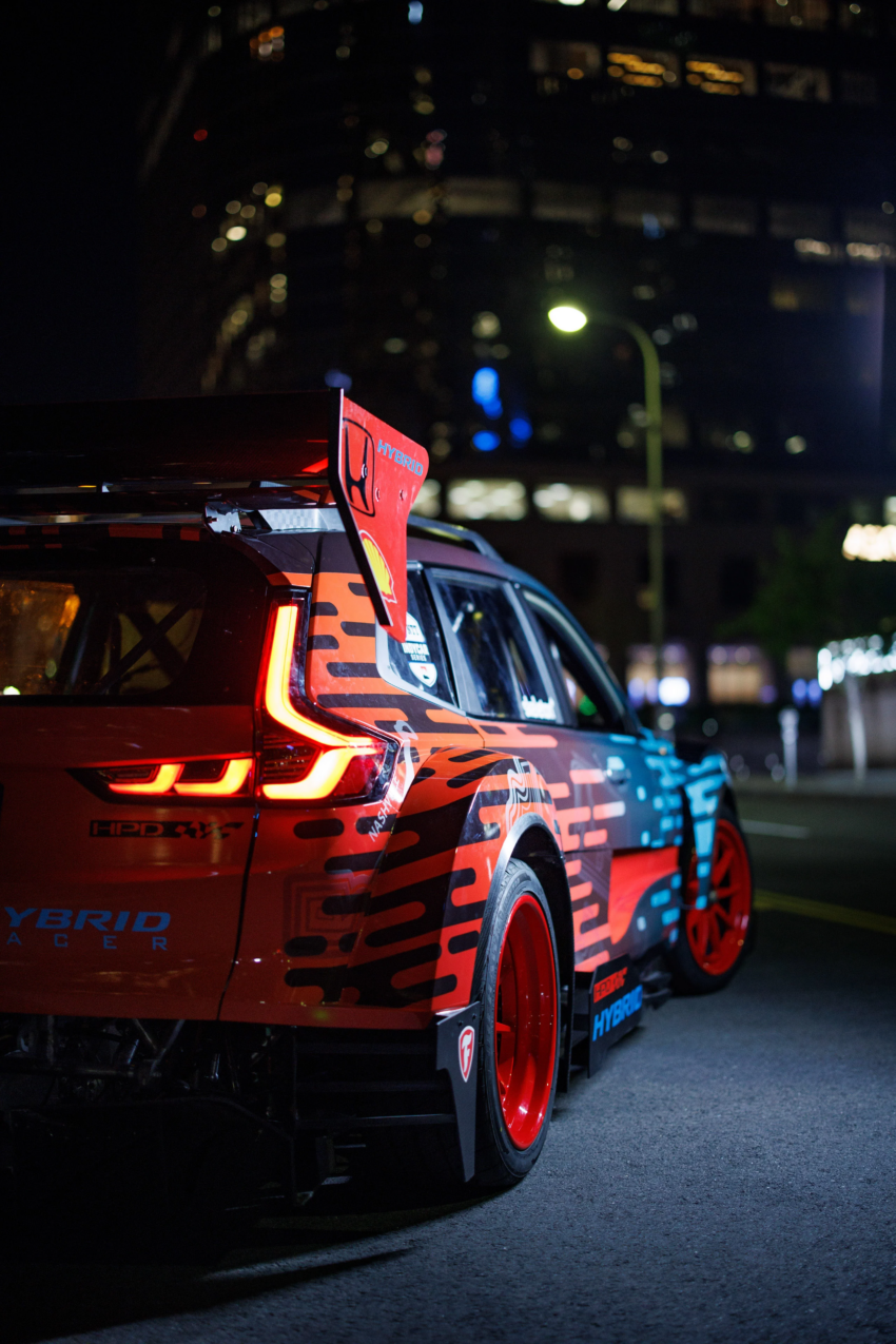 SUV也可以很热血！Honda CR-V Hybrid Racer 官图释出，搭载中后置V6双涡轮增压引擎，最大输出800匹马力 210681