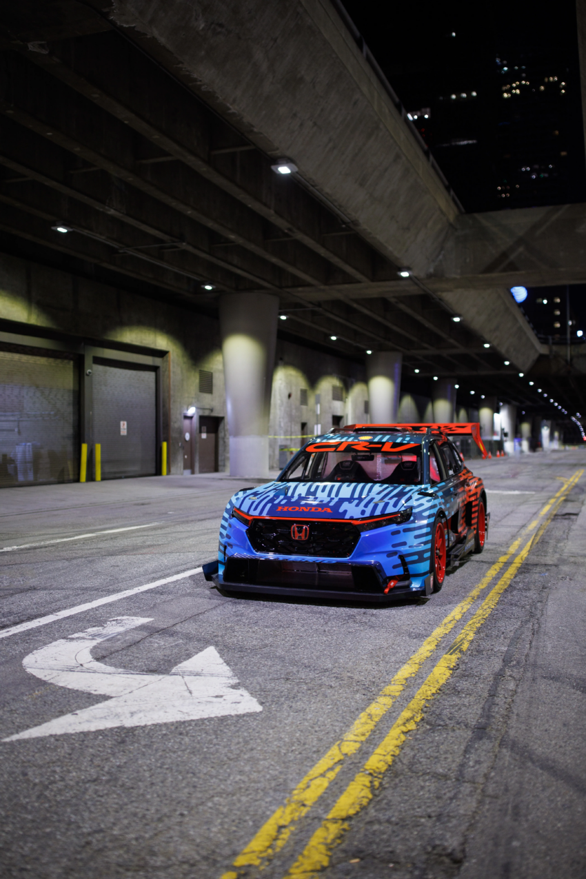 SUV也可以很热血！Honda CR-V Hybrid Racer 官图释出，搭载中后置V6双涡轮增压引擎，最大输出800匹马力 210683