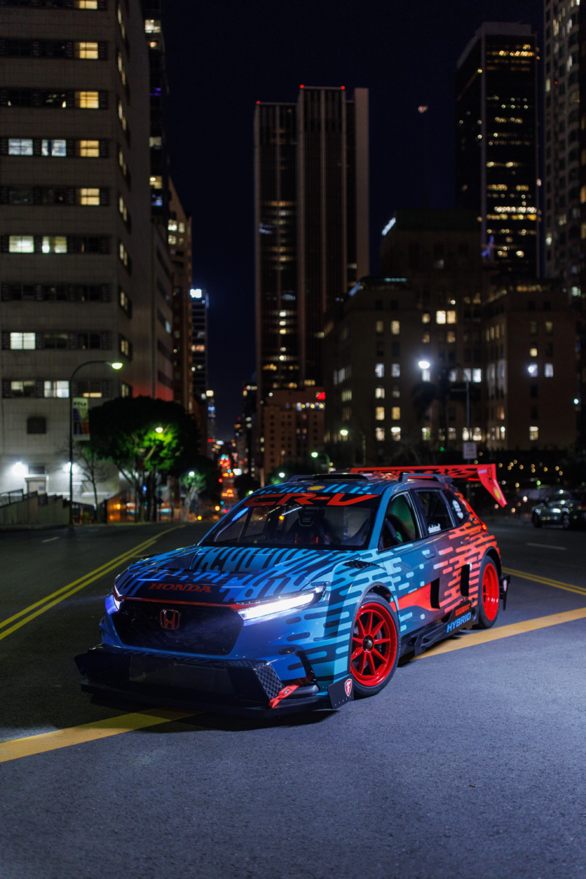 SUV也可以很热血！Honda CR-V Hybrid Racer 官图释出，搭载中后置V6双涡轮增压引擎，最大输出800匹马力 210689
