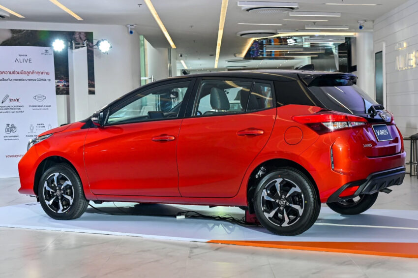 Toyota Yaris 小改款泰国首发, 外型更运动化, 荧幕变更大 212086
