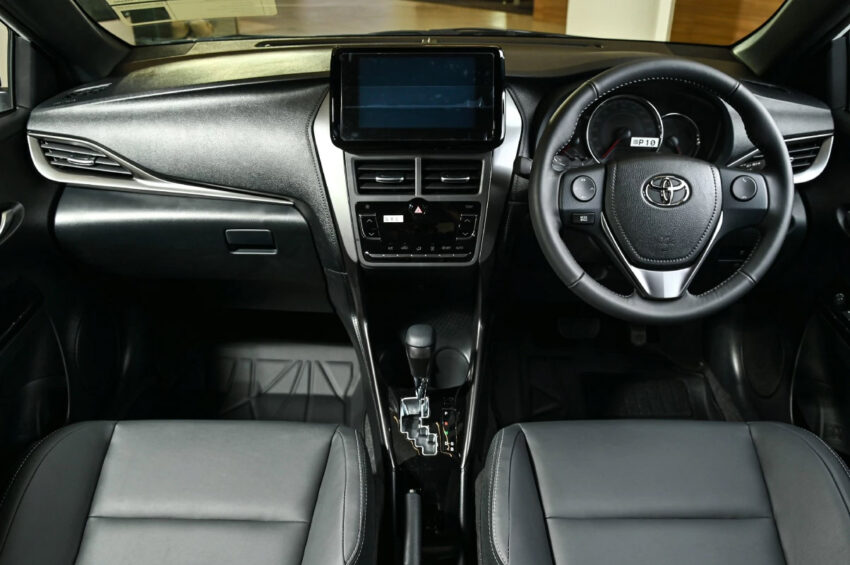 Toyota Yaris 小改款泰国首发, 外型更运动化, 荧幕变更大 212097