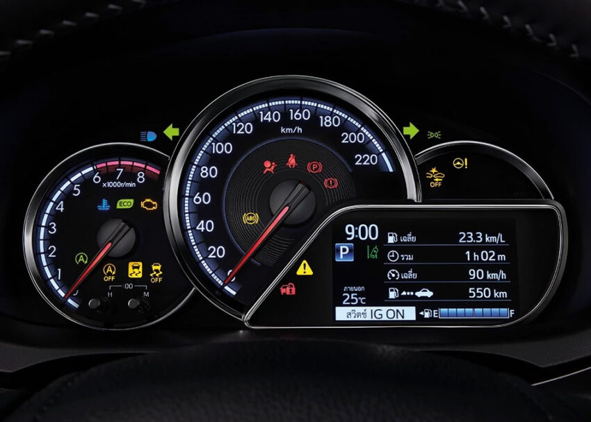 Toyota Yaris 小改款泰国首发, 外型更运动化, 荧幕变更大 212115