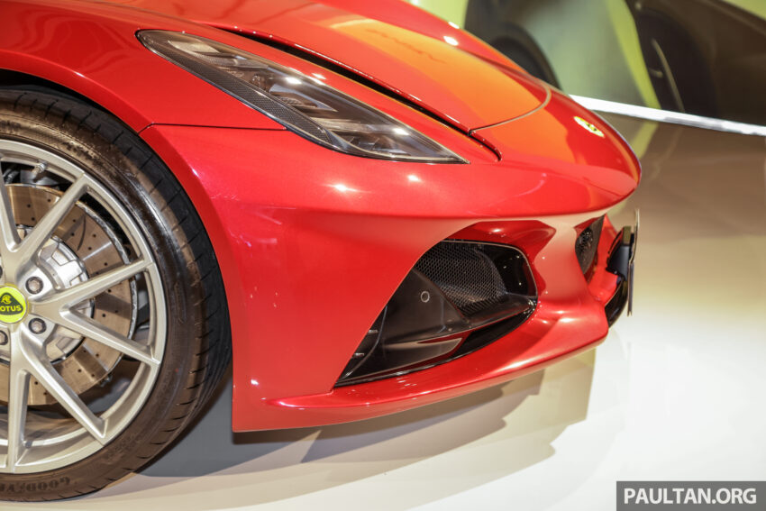 Lotus Emira 3.5 V6 正式量产版现身大马, 含税价格113万 211509