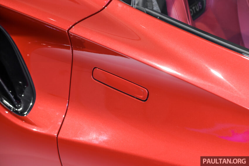 Lotus Emira 3.5 V6 正式量产版现身大马, 含税价格113万 211517