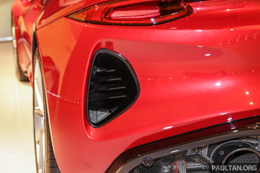 Lotus Emira 3.5 V6 正式量产版现身大马, 含税价格113万 211523