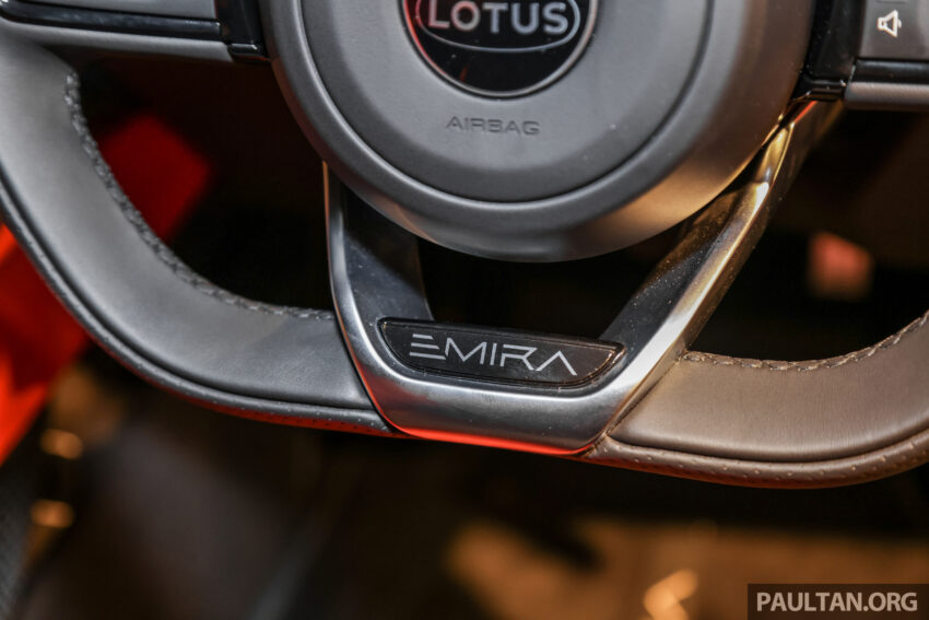 Lotus Emira 3.5 V6 正式量产版现身大马, 含税价格113万 211540