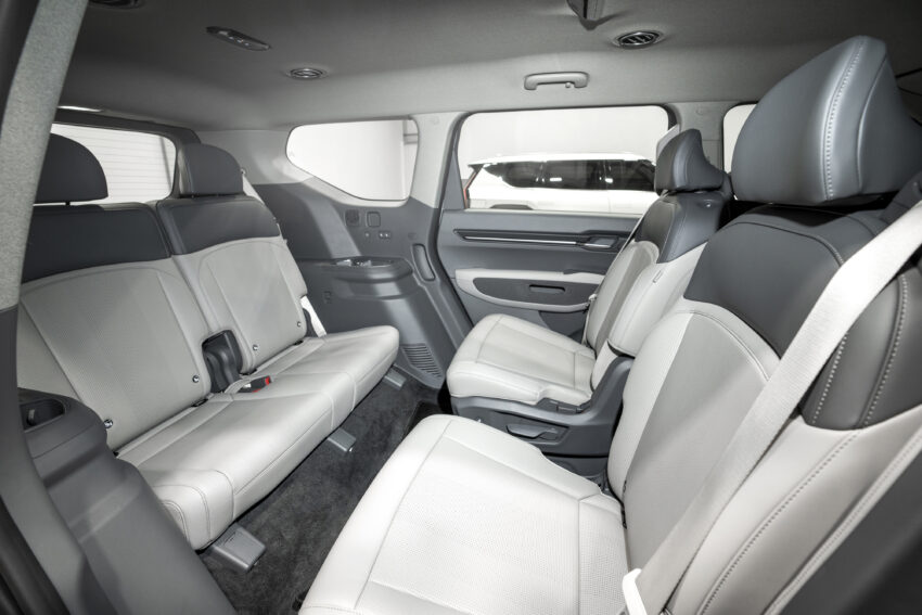 Kia EV9 全球首发, 旗舰三排七座大型纯电SUV, 月内亮相 212702