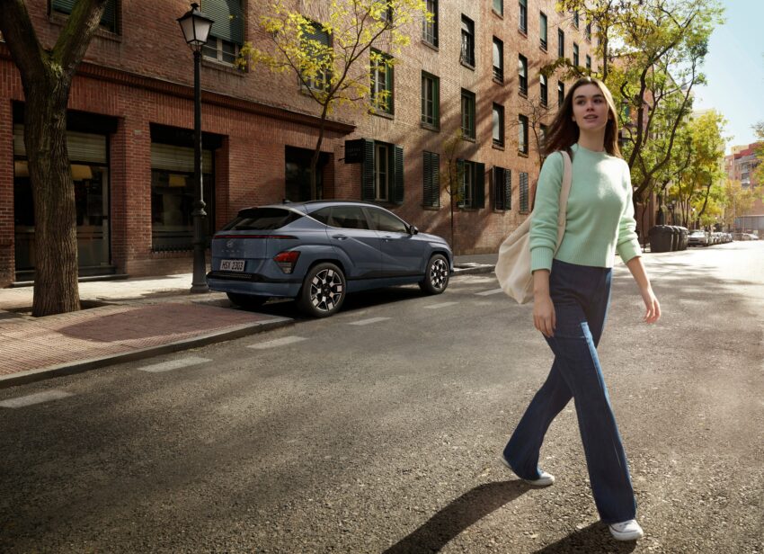 2023 Hyundai Kona Electric EV细节公布, 增程版搭65.4kWh容量电池, 续航可达490公里, 41分钟充电至80% 211856