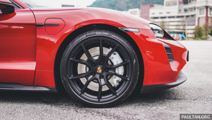 试驾：Porsche Taycan GTS！体验真正风驰“电”掣的快感 214397