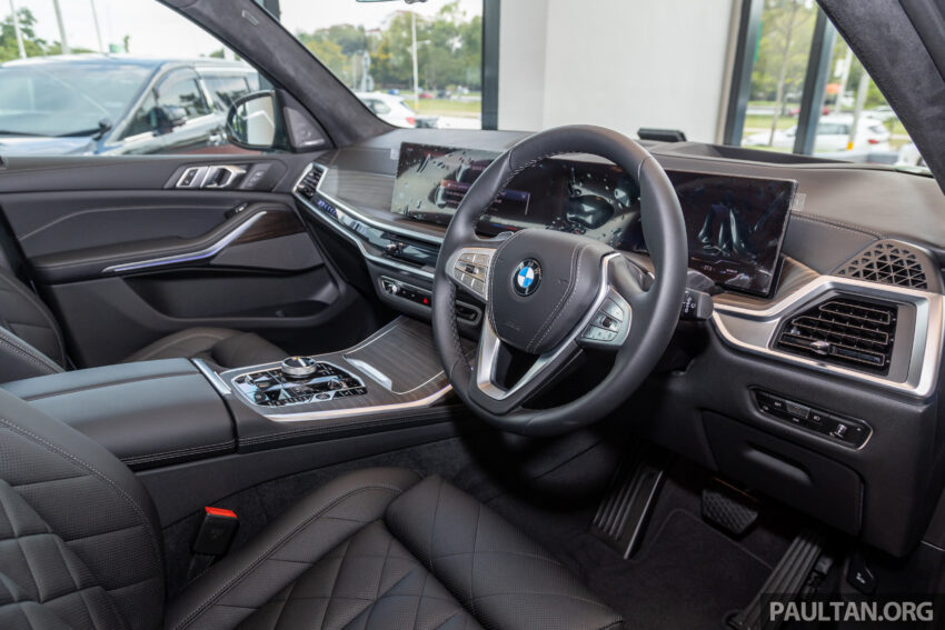 新车实拍: 2023 BMW X7 小改款, 单一等级价格从61.1万起 214946