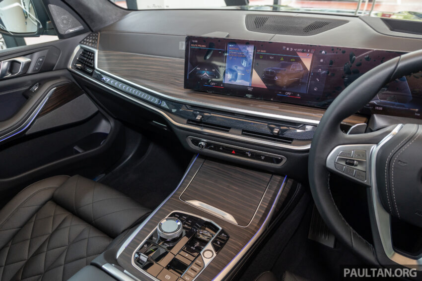 新车实拍: 2023 BMW X7 小改款, 单一等级价格从61.1万起 214949
