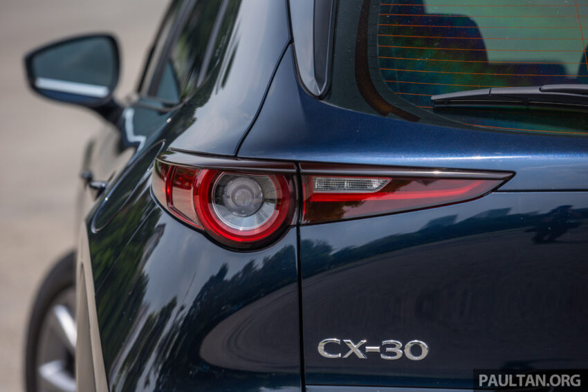 新车试驾: Mazda CX-30 CKD, 确实是比之前更便宜了, 但还是比对手稍贵, 但它依旧拥有对手难以匹敌的特色与优点 217358