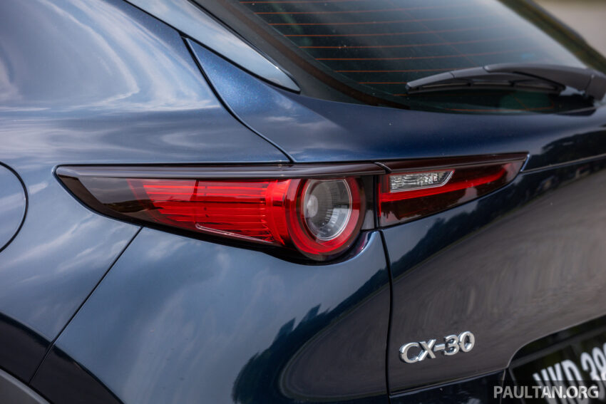 新车试驾: Mazda CX-30 CKD, 确实是比之前更便宜了, 但还是比对手稍贵, 但它依旧拥有对手难以匹敌的特色与优点 217359