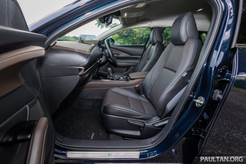 新车试驾: Mazda CX-30 CKD, 确实是比之前更便宜了, 但还是比对手稍贵, 但它依旧拥有对手难以匹敌的特色与优点 217434