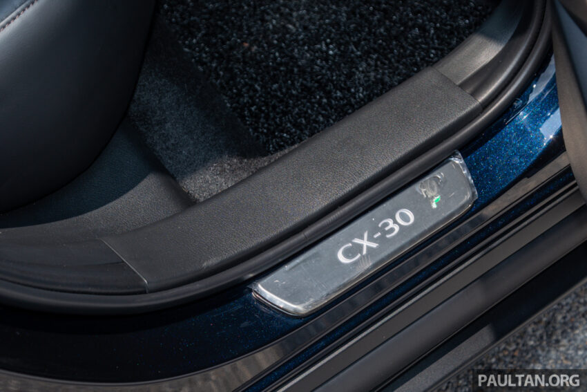 新车试驾: Mazda CX-30 CKD, 确实是比之前更便宜了, 但还是比对手稍贵, 但它依旧拥有对手难以匹敌的特色与优点 217447