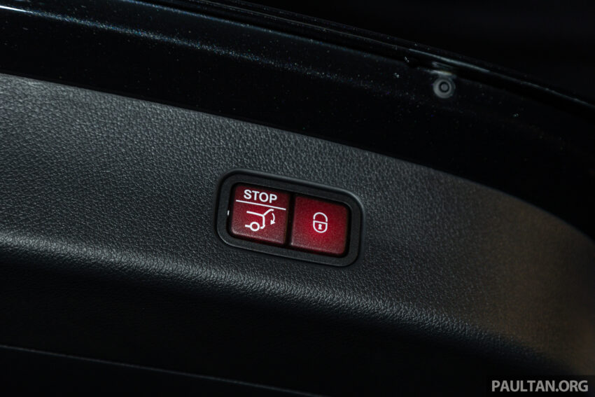 全新大改款 Mercedes-Benz GLC 300 4Matic 本地上市, 搭载48V Mild Hybrid系统, 2.0L涡轮引擎, 单一等级售价43万 215579