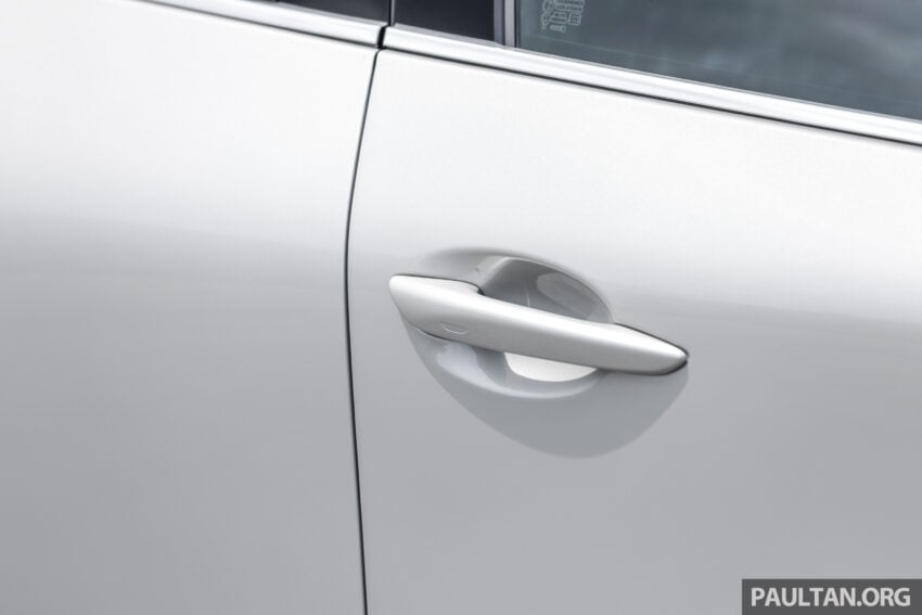 新车试驾: Mazda CX-30 CKD, 确实是比之前更便宜了, 但还是比对手稍贵, 但它依旧拥有对手难以匹敌的特色与优点 217253
