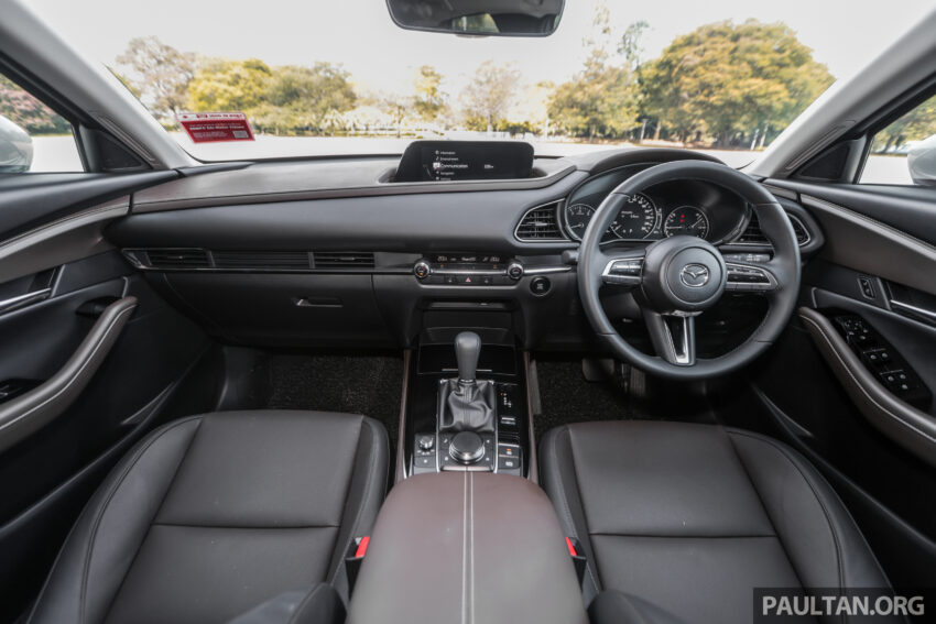 新车试驾: Mazda CX-30 CKD, 确实是比之前更便宜了, 但还是比对手稍贵, 但它依旧拥有对手难以匹敌的特色与优点 217267