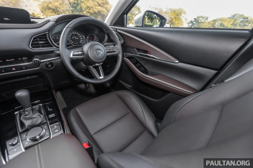 新车试驾: Mazda CX-30 CKD, 确实是比之前更便宜了, 但还是比对手稍贵, 但它依旧拥有对手难以匹敌的特色与优点 217309