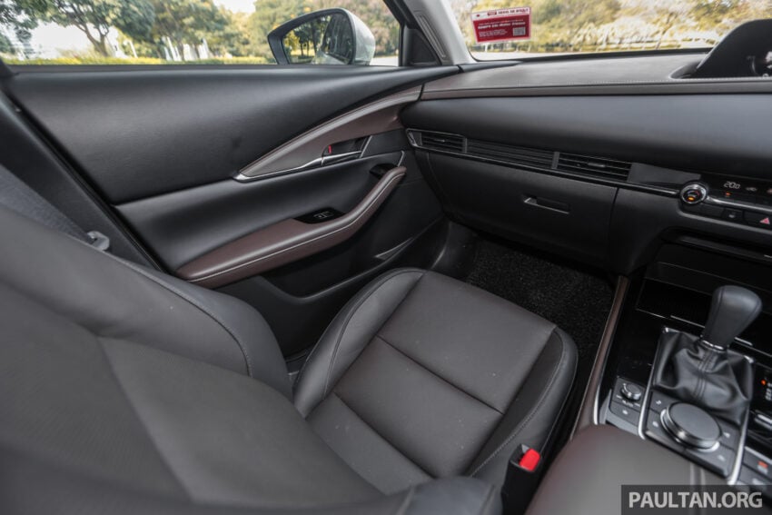 新车试驾: Mazda CX-30 CKD, 确实是比之前更便宜了, 但还是比对手稍贵, 但它依旧拥有对手难以匹敌的特色与优点 217310