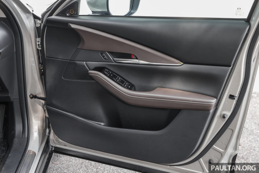 新车试驾: Mazda CX-30 CKD, 确实是比之前更便宜了, 但还是比对手稍贵, 但它依旧拥有对手难以匹敌的特色与优点 217311