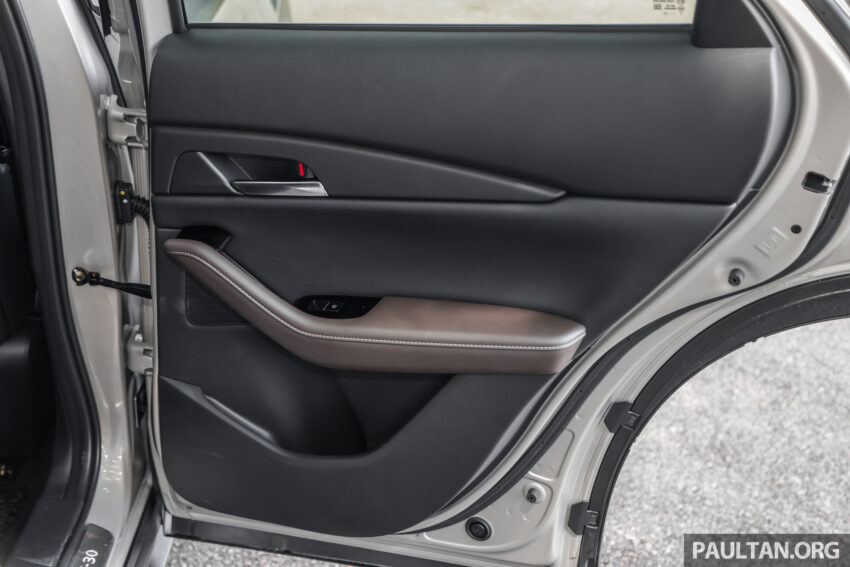 新车试驾: Mazda CX-30 CKD, 确实是比之前更便宜了, 但还是比对手稍贵, 但它依旧拥有对手难以匹敌的特色与优点 217321