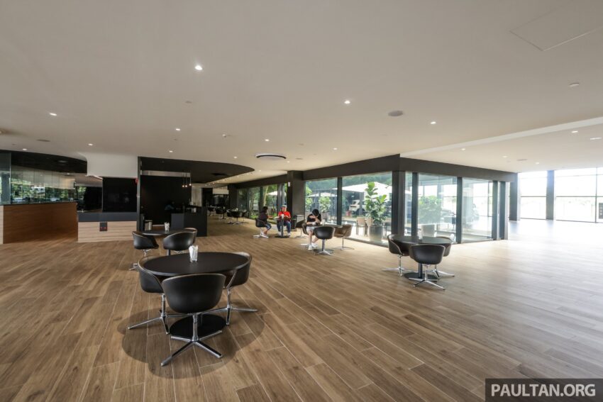 Hap Seng Star 于雪州巴生 Bukit Tinggi 开设全新 Mercedes-Benz Autohaus, 一站式销售, 保养与维修服务 216075