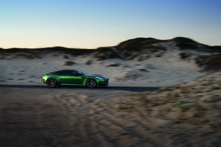DB11 的继任者，全新 Aston Martin DB12 登场！搭载 4.0升V8双涡轮增压引擎，可榨出 680 PS/800 Nm 输出功率 220887