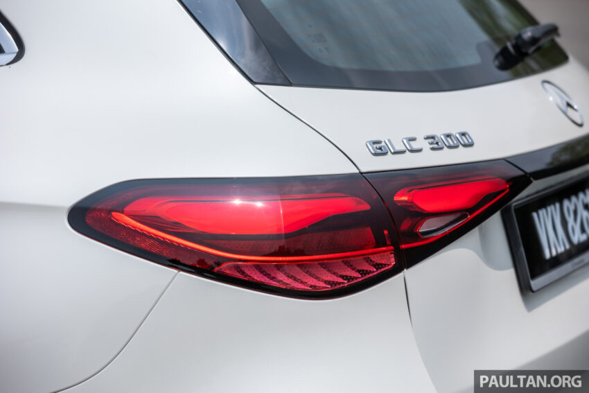 试驾：2023 Mercedes-Benz GLC 300，43万买得下手？ 221029