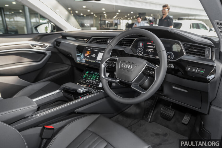 2023 Audi Q8 e-tron 纯电SUV本地亮相！售价RM369k起 220033