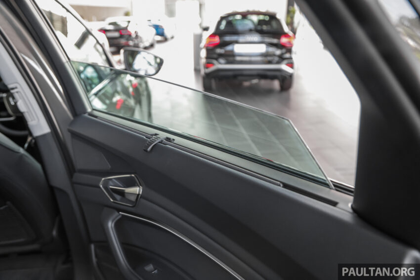 2023 Audi Q8 e-tron 纯电SUV本地亮相！售价RM369k起 220104