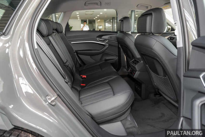 2023 Audi Q8 e-tron 纯电SUV本地亮相！售价RM369k起 220106
