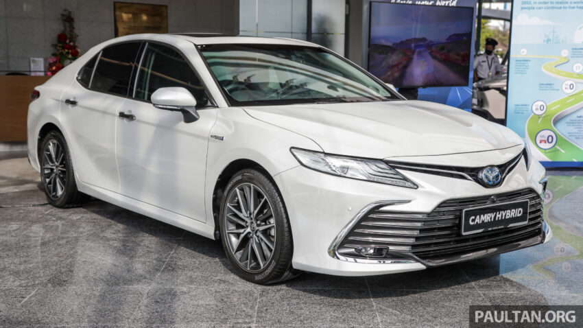 Toyota Camry Hybrid 本地首发亮相, 221匹综合马力, 每公升汽油可行驶22.7公里, 总代理称今年将发表更多油电车 219401