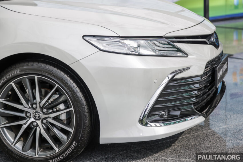 Toyota Camry Hybrid 本地首发亮相, 221匹综合马力, 每公升汽油可行驶22.7公里, 总代理称今年将发表更多油电车 219410