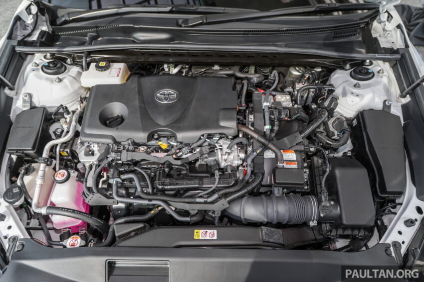 Toyota Camry Hybrid 本地首发亮相, 221匹综合马力, 每公升汽油可行驶22.7公里, 总代理称今年将发表更多油电车 219425