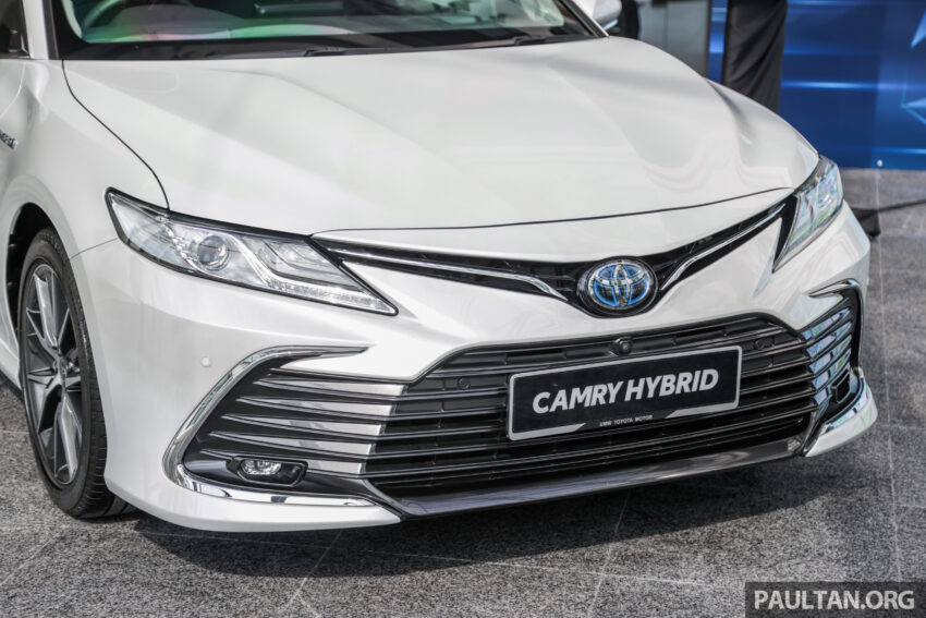 Toyota Camry Hybrid 本地首发亮相, 221匹综合马力, 每公升汽油可行驶22.7公里, 总代理称今年将发表更多油电车 219408
